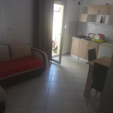 Aleksandros Apartment